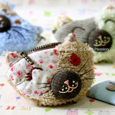 DIY Cat patchwork coin purse - free sewing pattern
