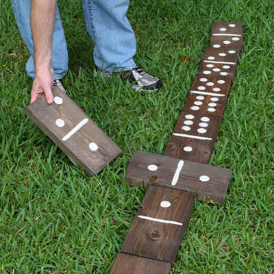 DIY Giant lawn dominoes - fun family game (woodworking)
