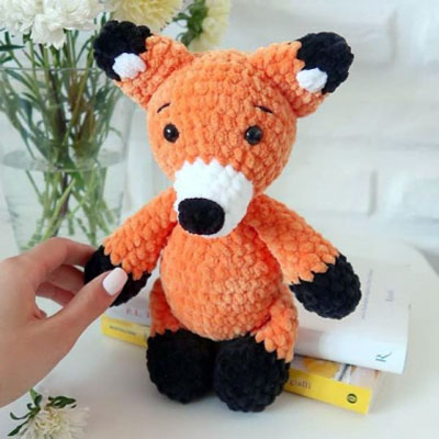 Soft amigurumi fox (free crochet pattern)